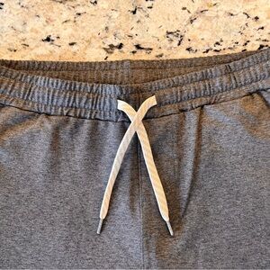 Vuori Sunday Performance Joggers